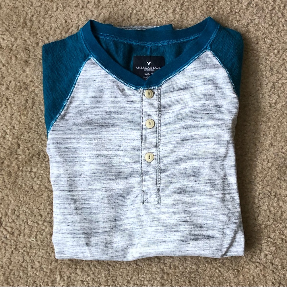 BOGO ‼️ American Eagle Long Sleeve